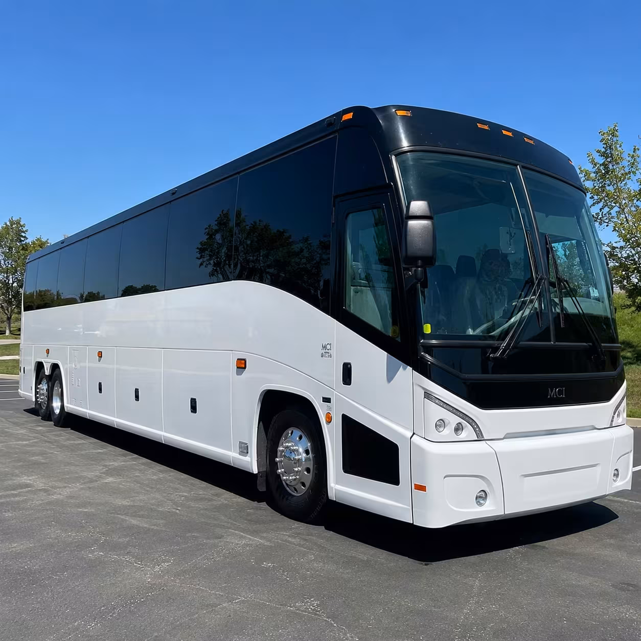 arlington employee shuttle buses for stadium and office staff