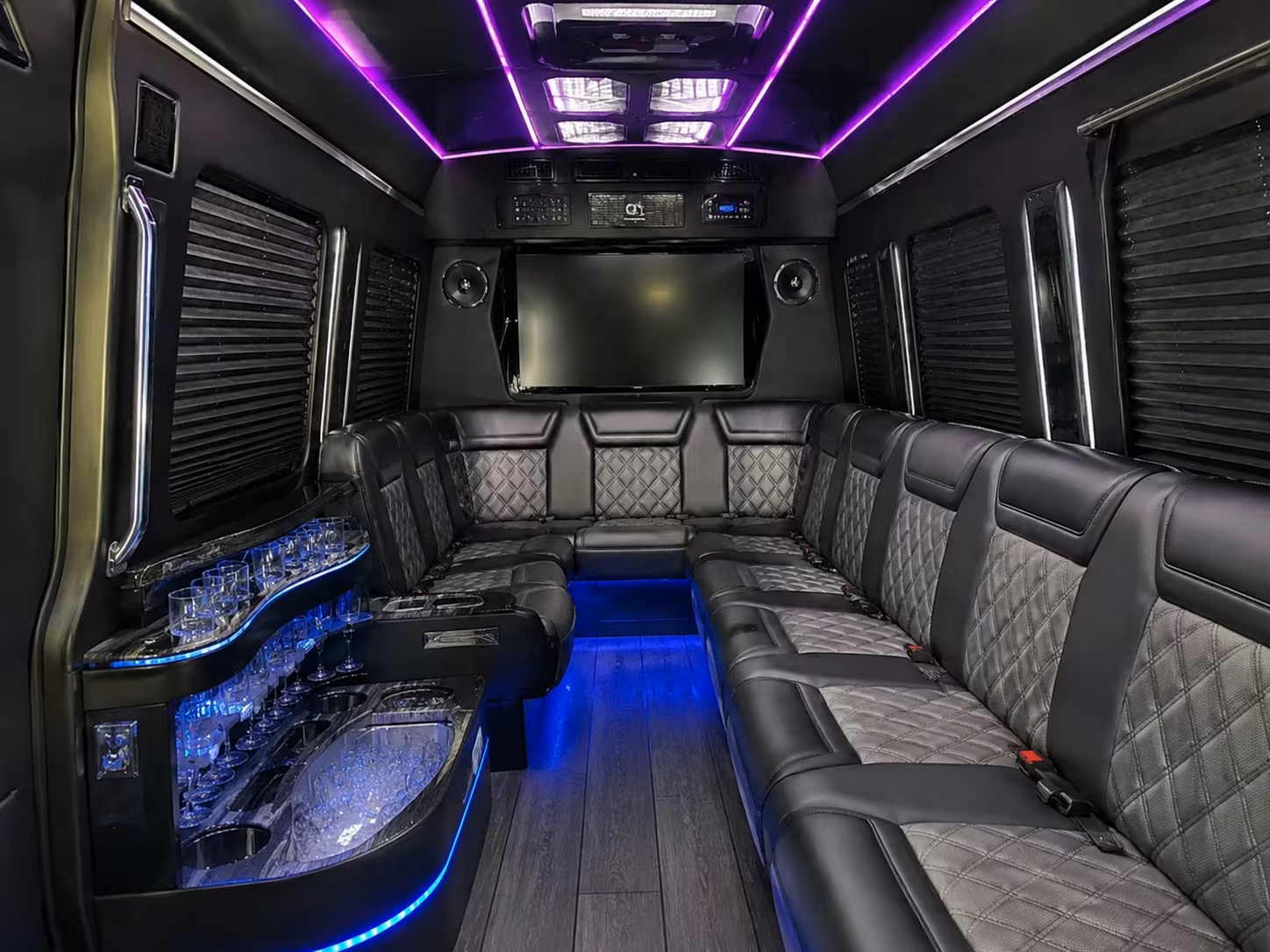 bus rental options for arlington trips